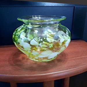 SPATTER GLASS VASE Murano Style Hand Blown MCM Green Squat Unmarked Art Decor